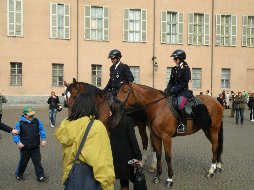 La Santa Sindone - Polizia a cavallo_10.JPG